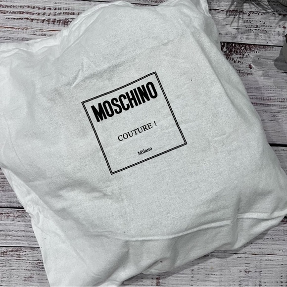 Moschino Milano Logo Small Backpack - Picture 14 of 14